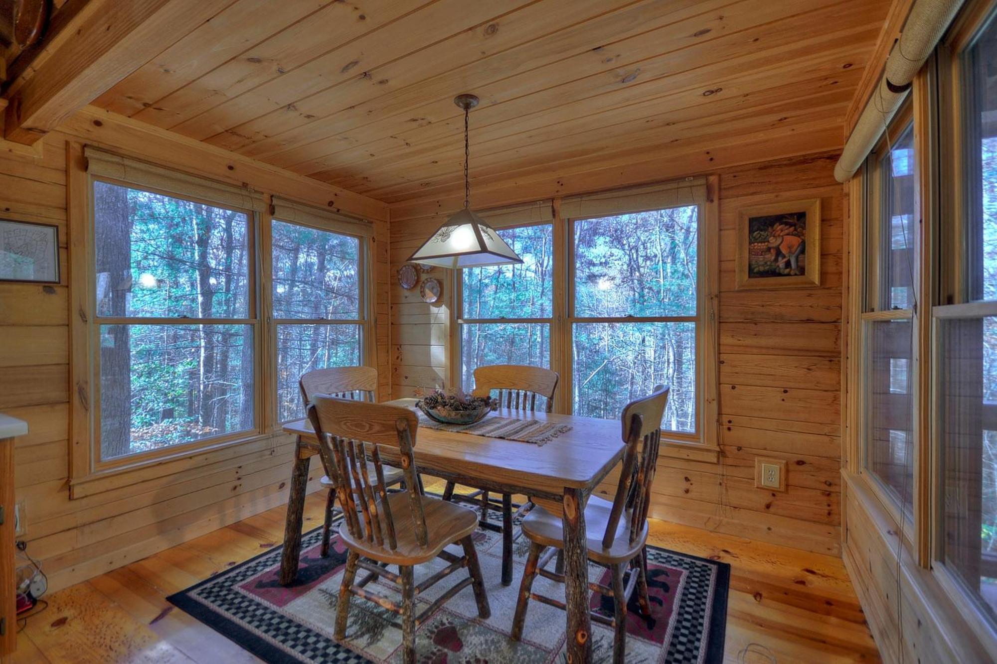 Knotty Pines Pet-Friendly Gas Fireplace Plus A Firepit Cherry Log Esterno foto