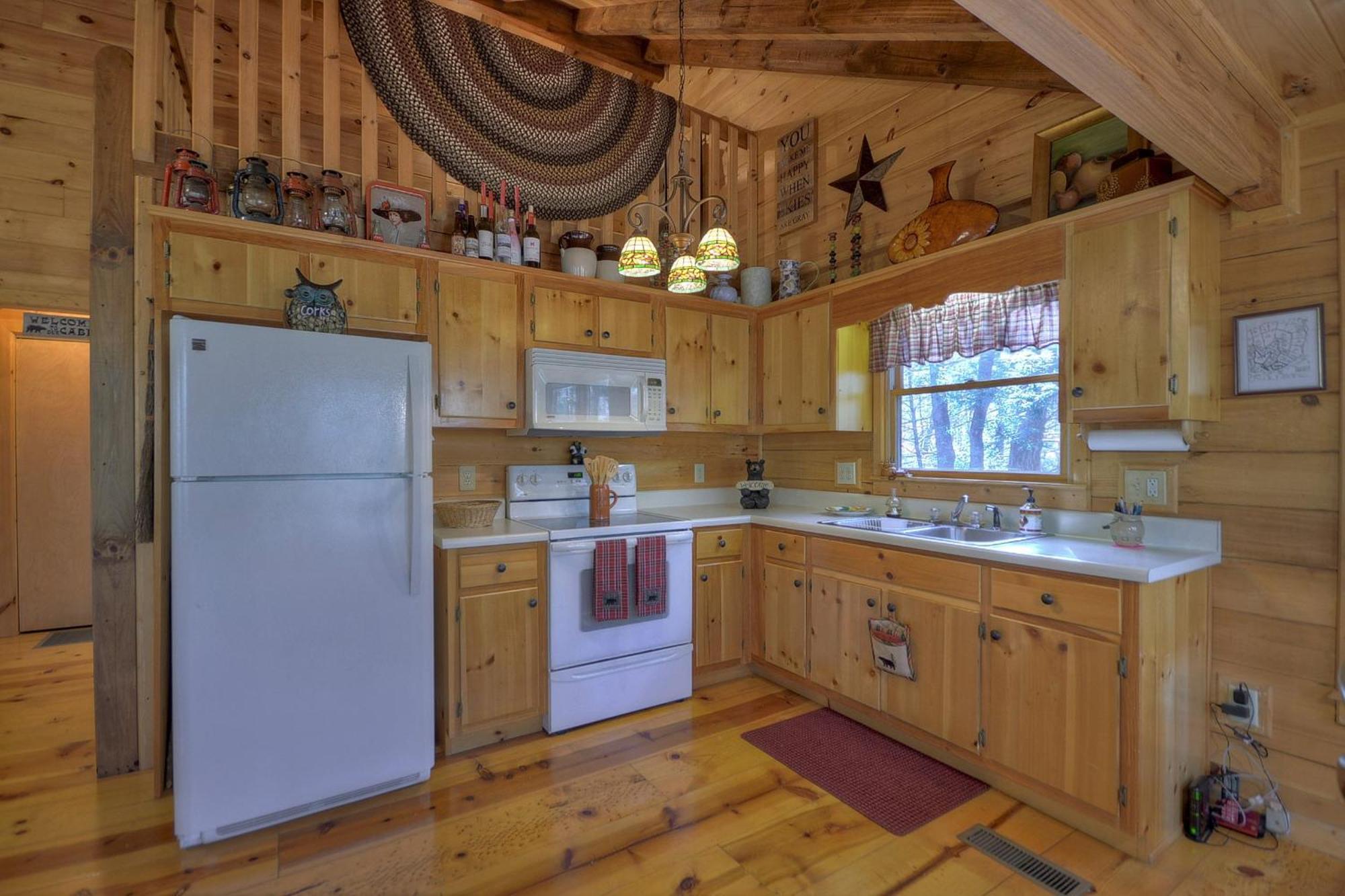 Knotty Pines Pet-Friendly Gas Fireplace Plus A Firepit Cherry Log Esterno foto
